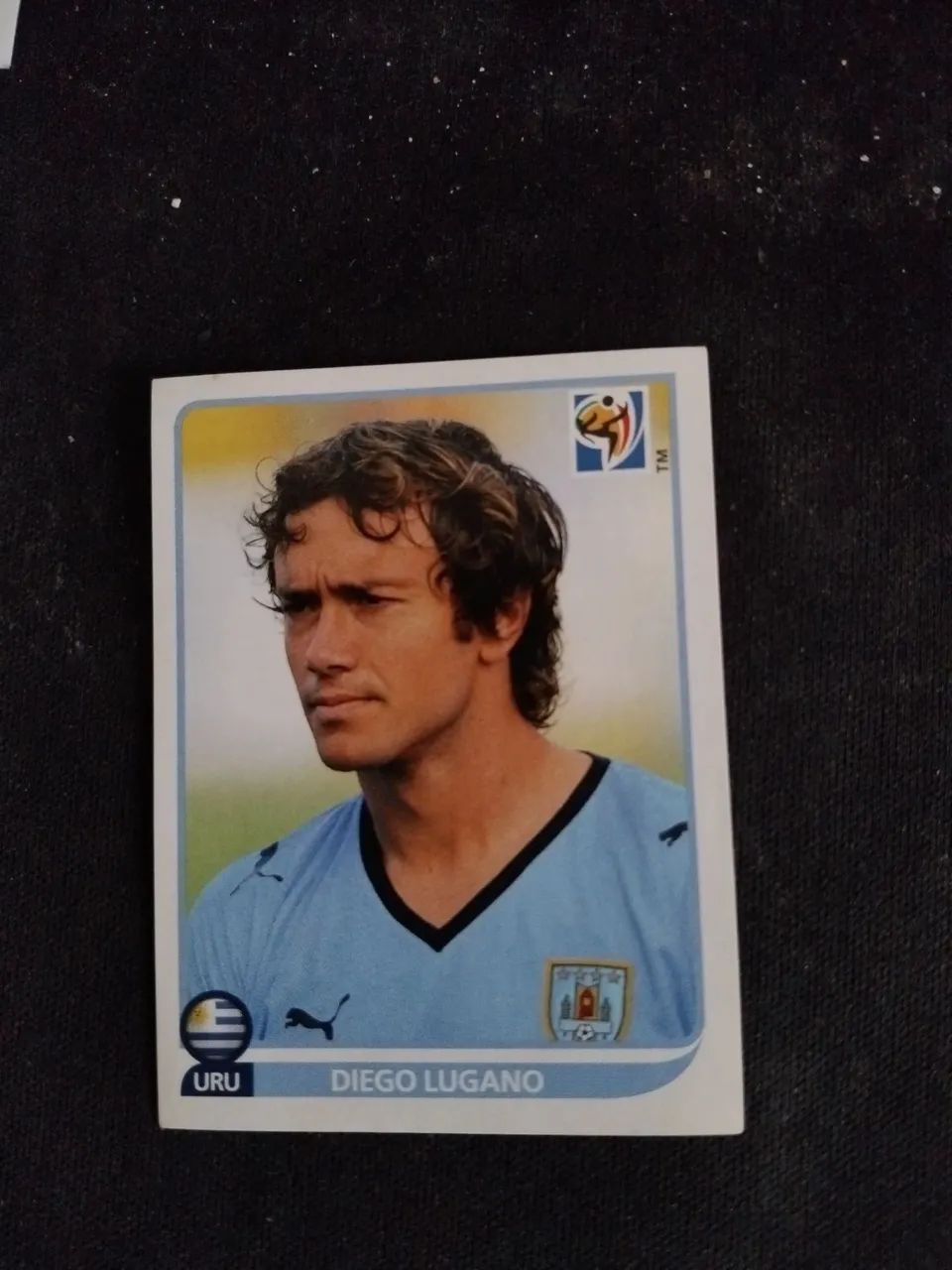 Kit 3 Figurinhas Uruguai Copa 2010 - Lugano #71, Caceres #74 e Godin #72