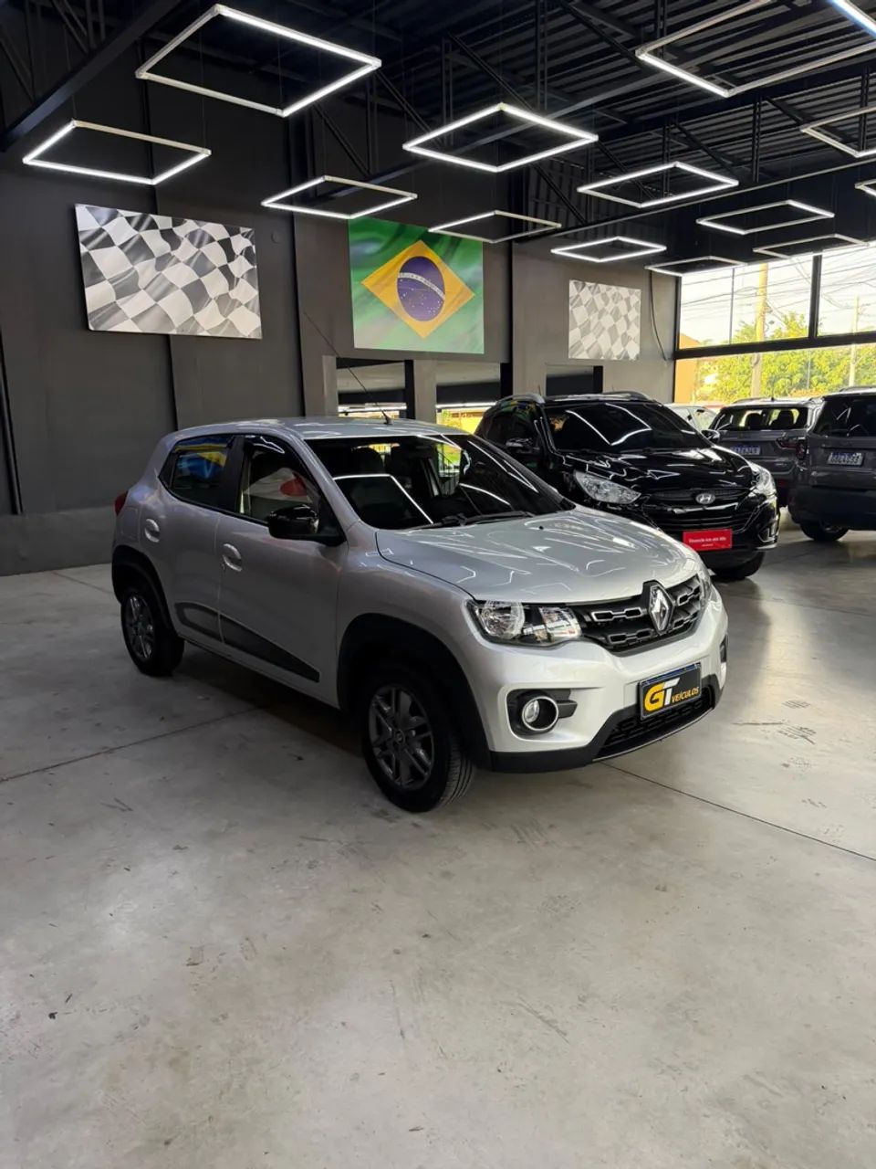Renault Kwid 1.0 Intense 2018 - Foto 3