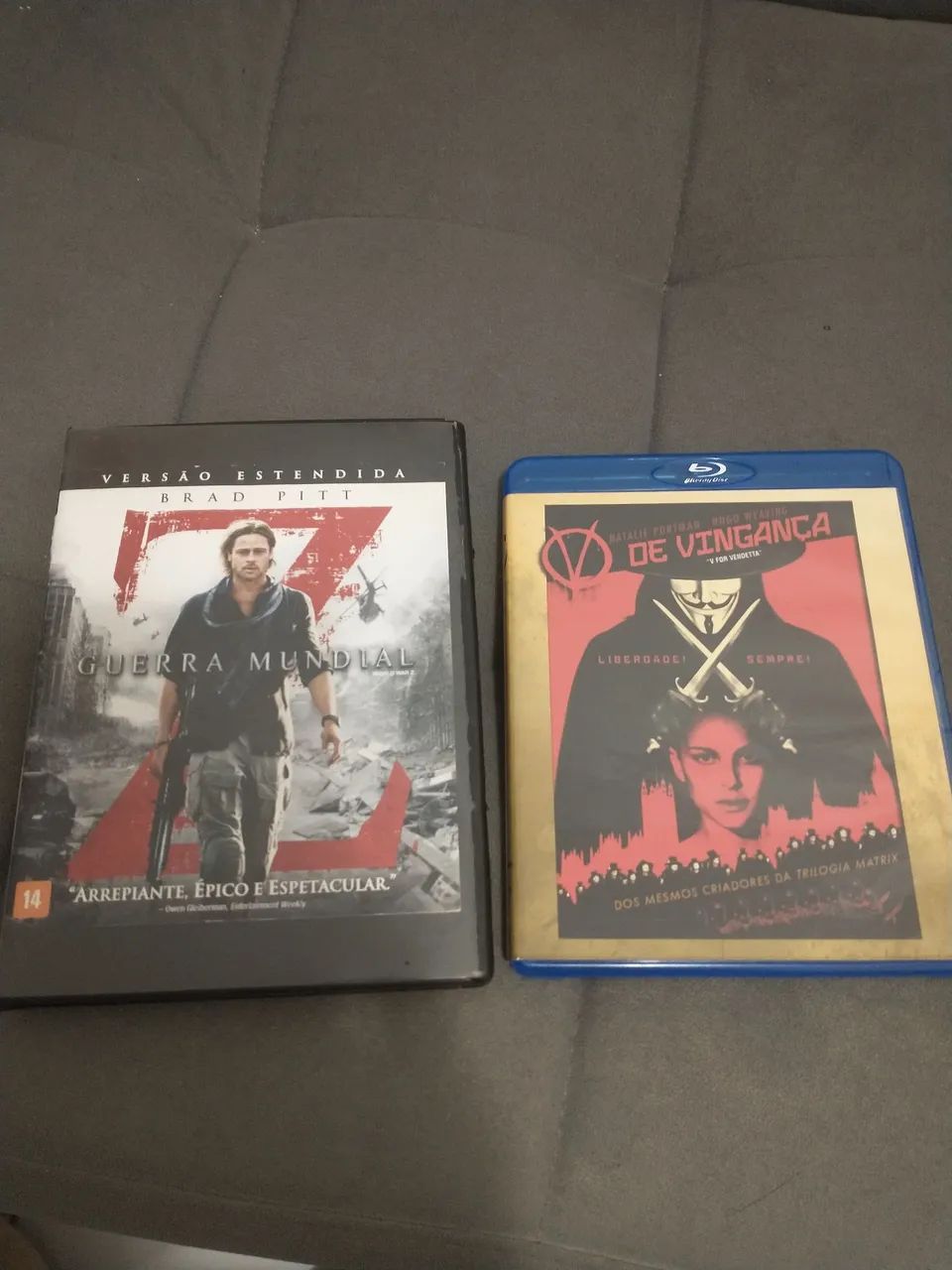WEST. DVD＆Blu-rayセット Blue-rays v de vingança e guerra mundial z - DVD, Blu-Ray e Vídeo