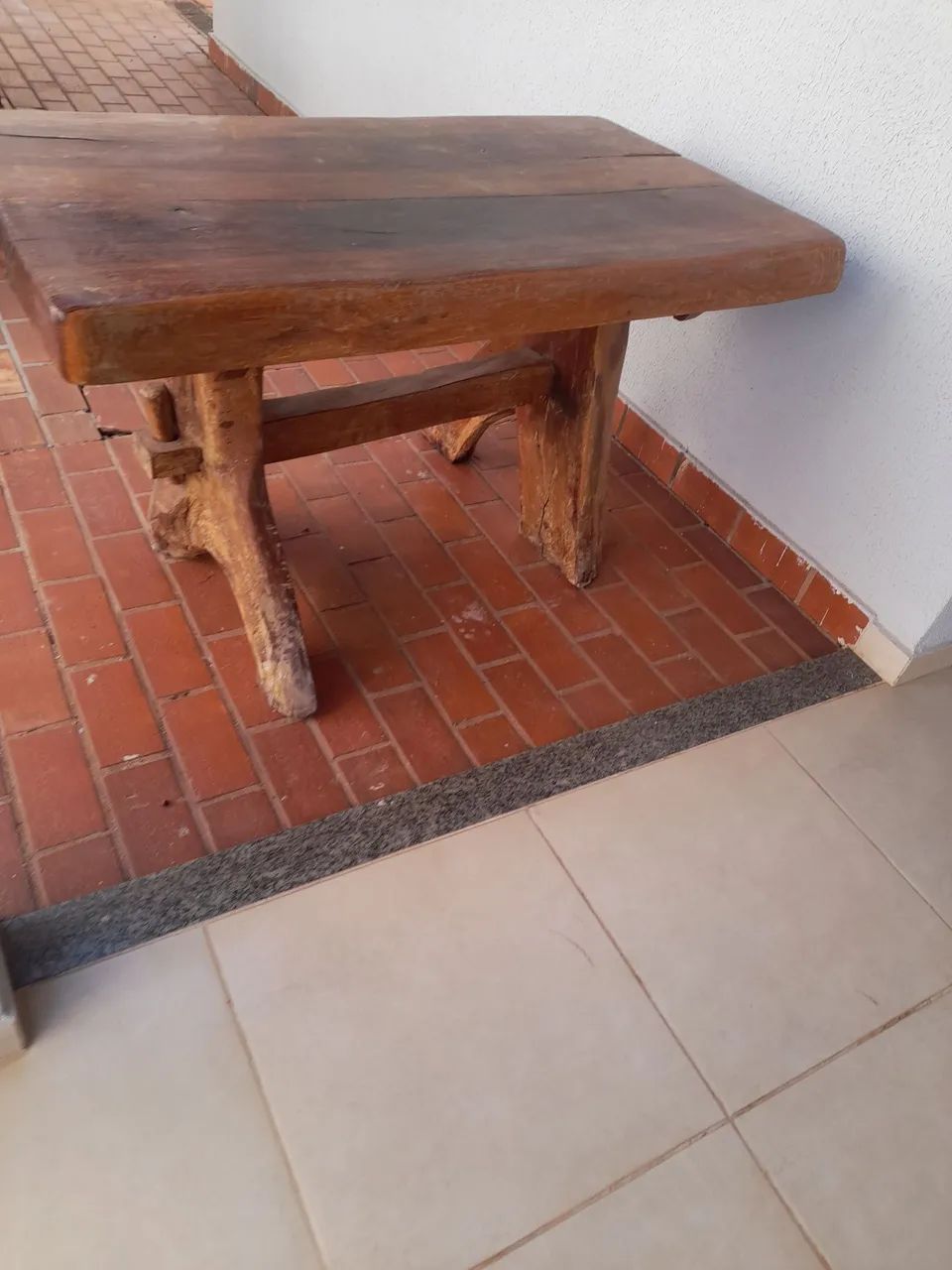 VENDE:-: MESA MADEIRA MACIÇA!!