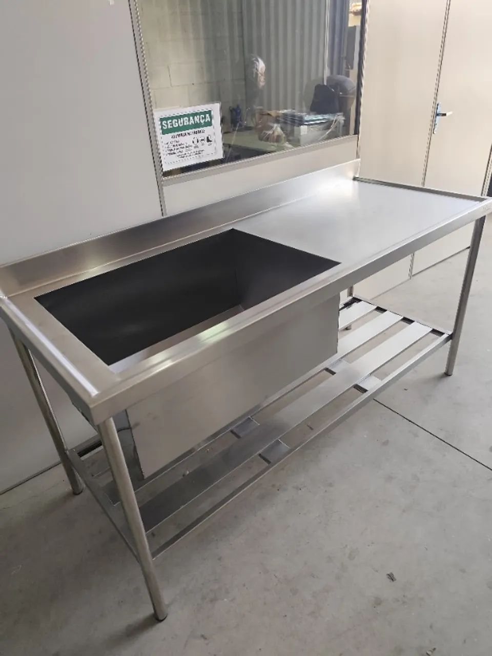 Pia Profissional em Aço Inox 1,80x0,60x0,90 com 1 Bojo