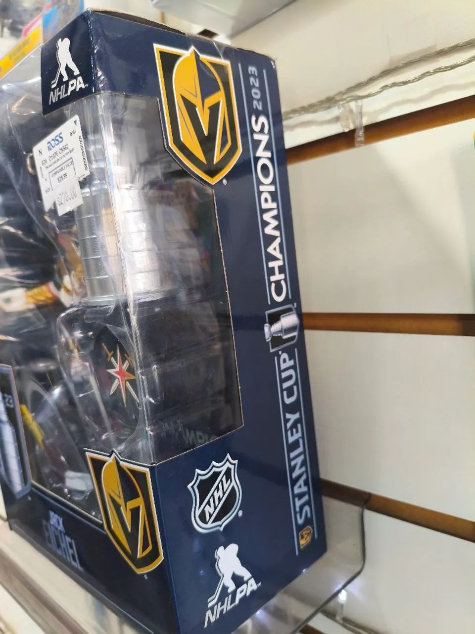 ACTION FIGURE JACK ECHEL NHL - Foto 2