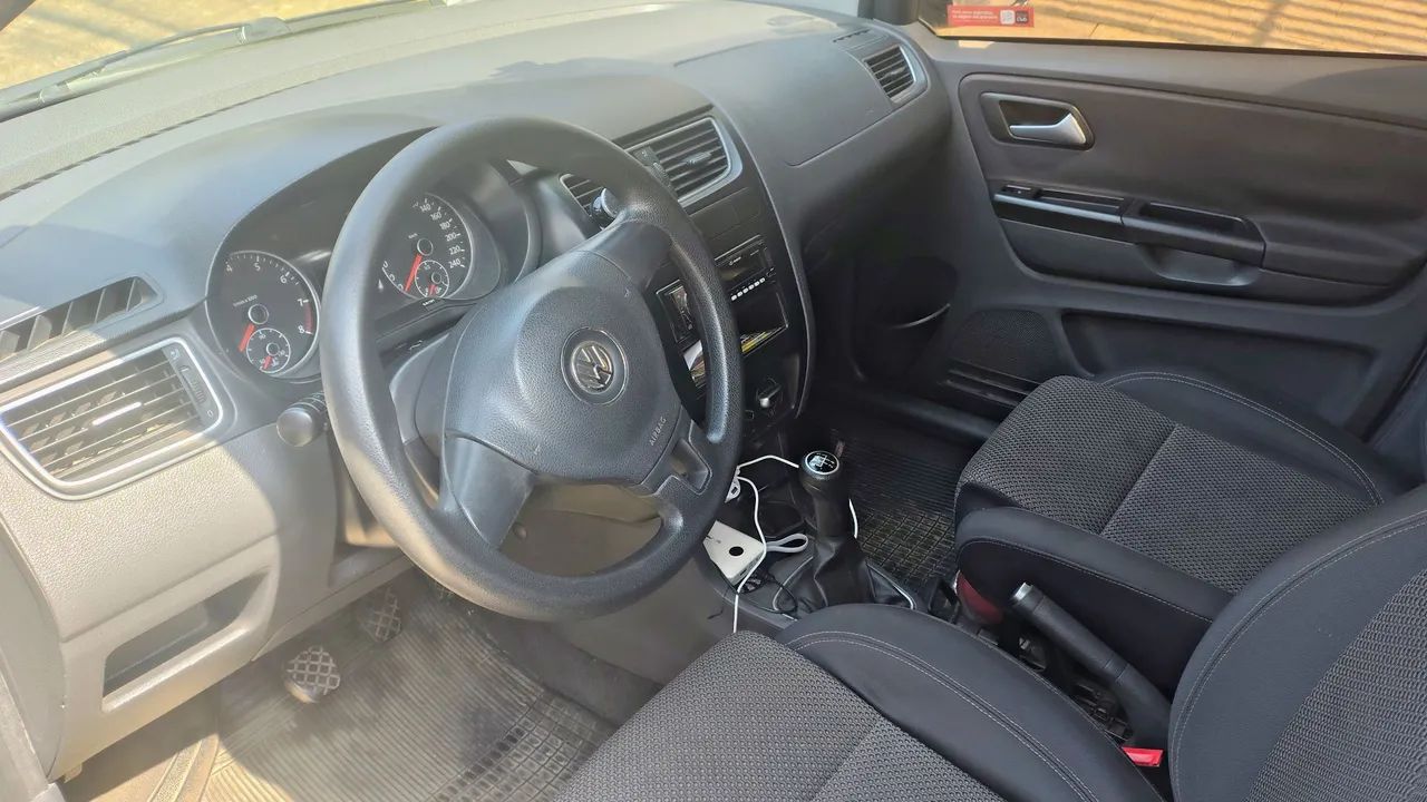 Volkswagen Spacefox SPACEFOX SPORTLINE/HIGHLINE 1.6 T.Flex 2012