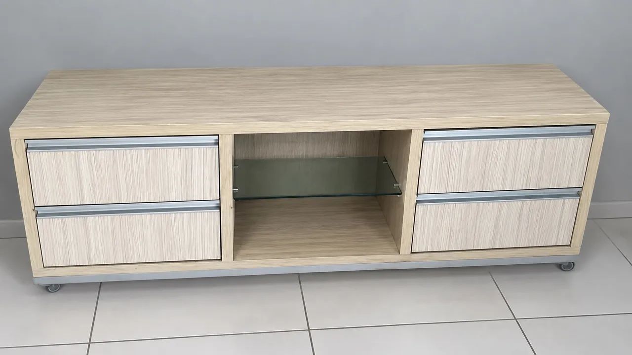 Vendo rack de sala 