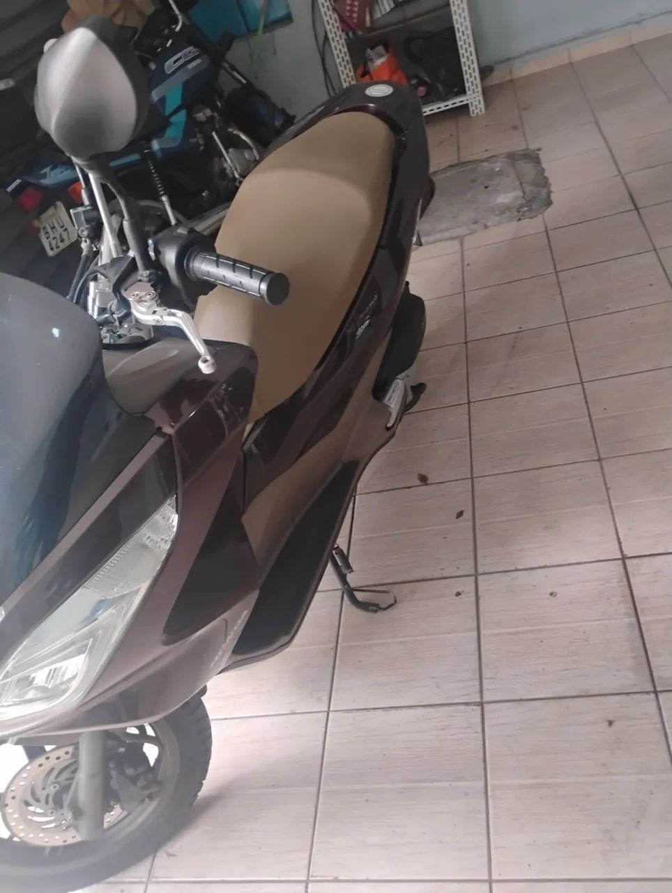 VENDE-SE OU TROCA-SE PCX - Foto 2