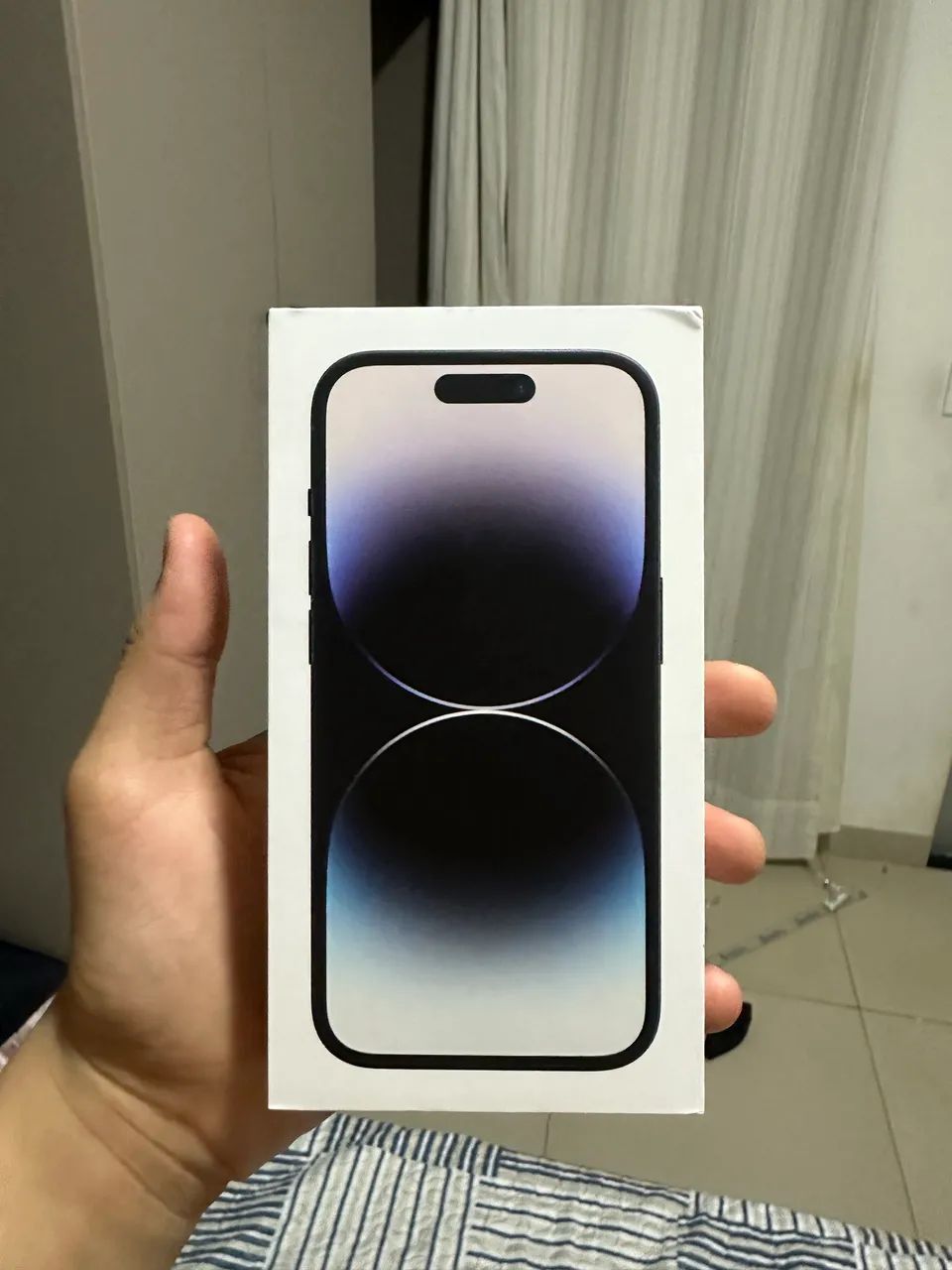 iPhone 14 Pro 256 gb bateria 77%