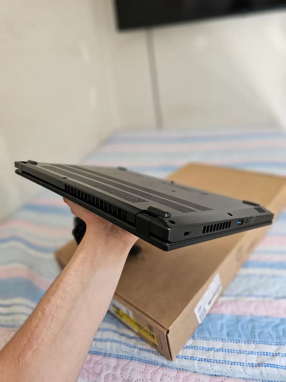 Notebook gamer acer nitro v15 + monitor samsung odyssey G5 32 polegadas Curvo - Foto 3