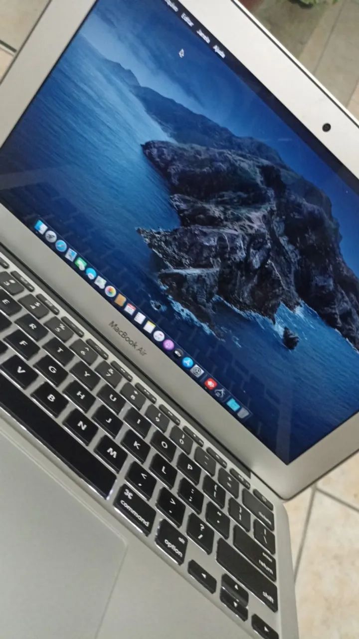 MacBook Air 11インチ シルバー スキンシール MacBook Air 11インチ シルバー – wraplus
