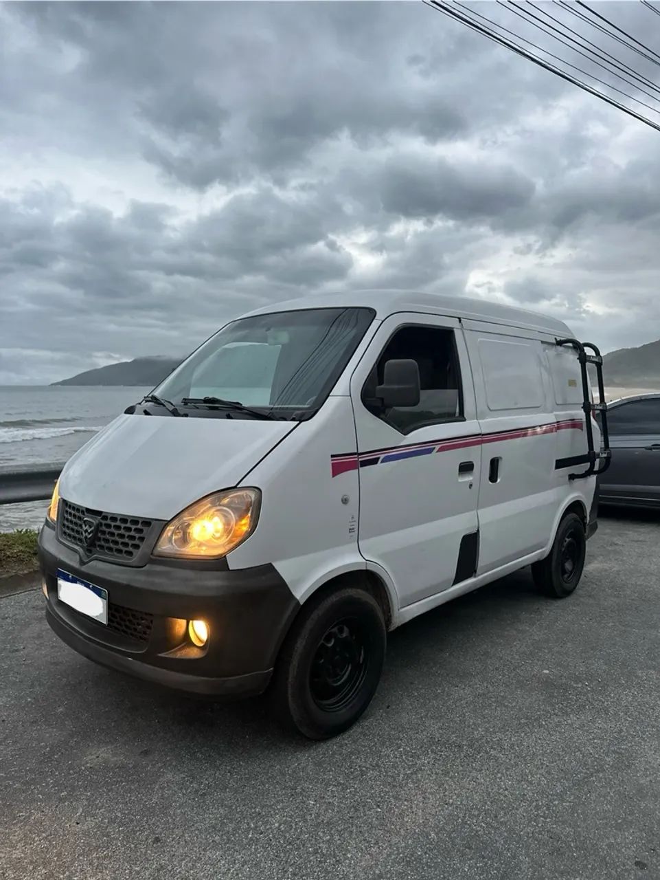 Hafei Towner Towner Furgão 1.0 8V 48cv 5p 2011