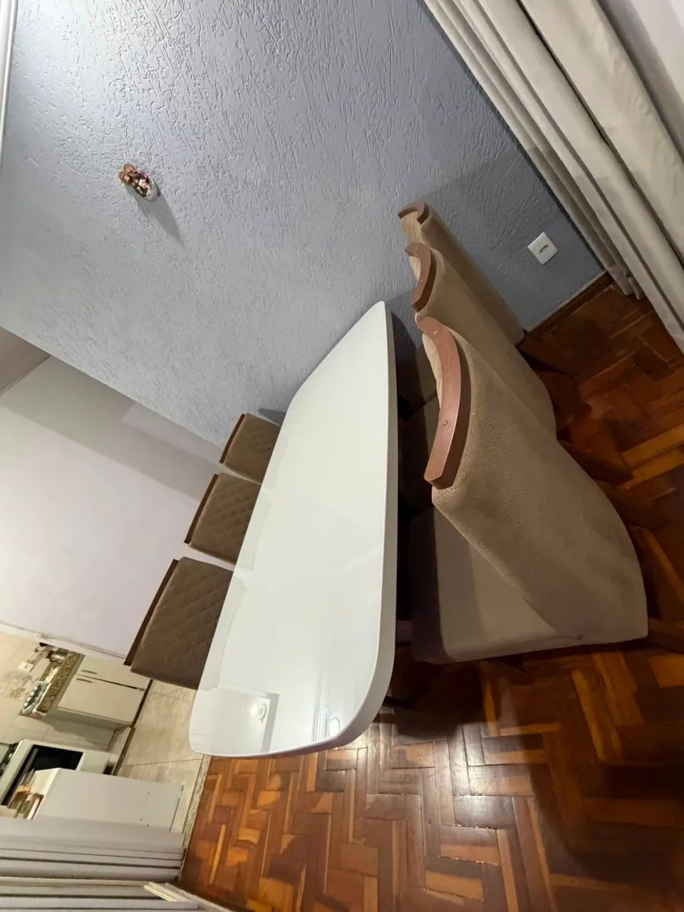 Mesa de vidro com Mdf de 6 cadeiras  - Foto 3