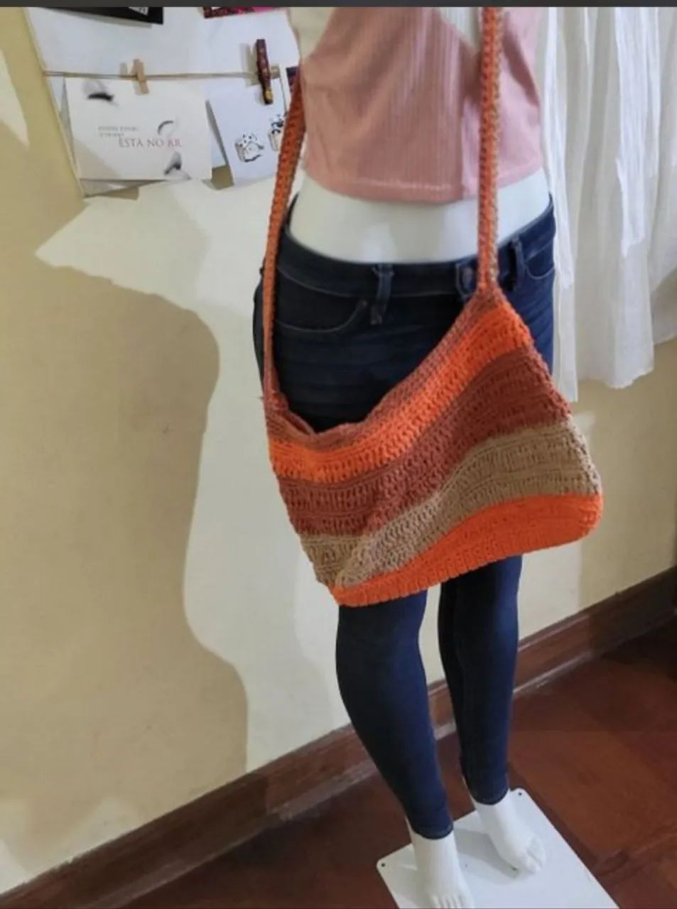 Bolsa crochê marrom e laranja alças - Foto 2