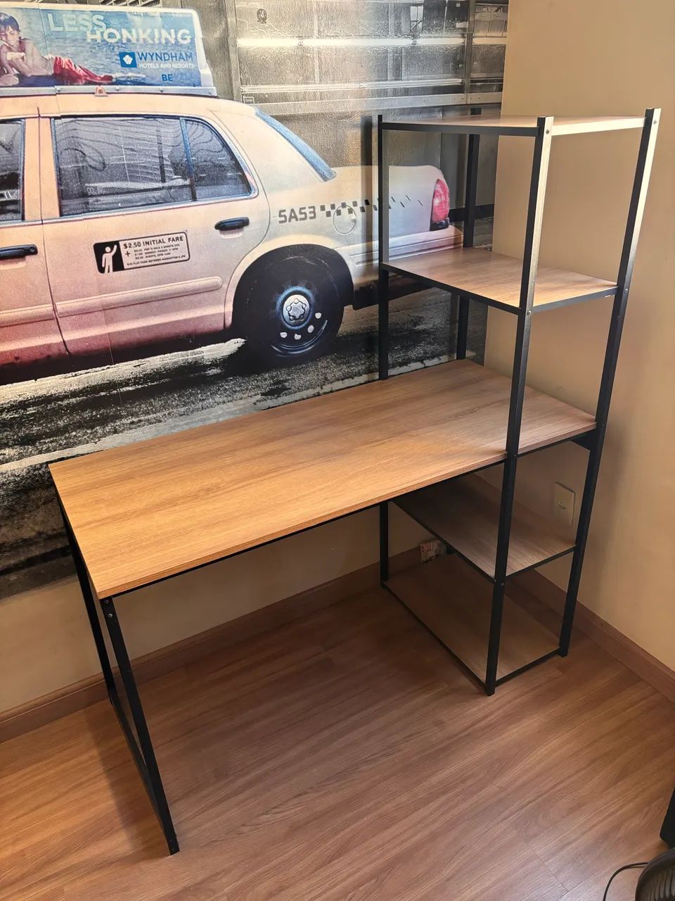 Mesa escrivaninha c/ 5 prateleiras  - Foto 3