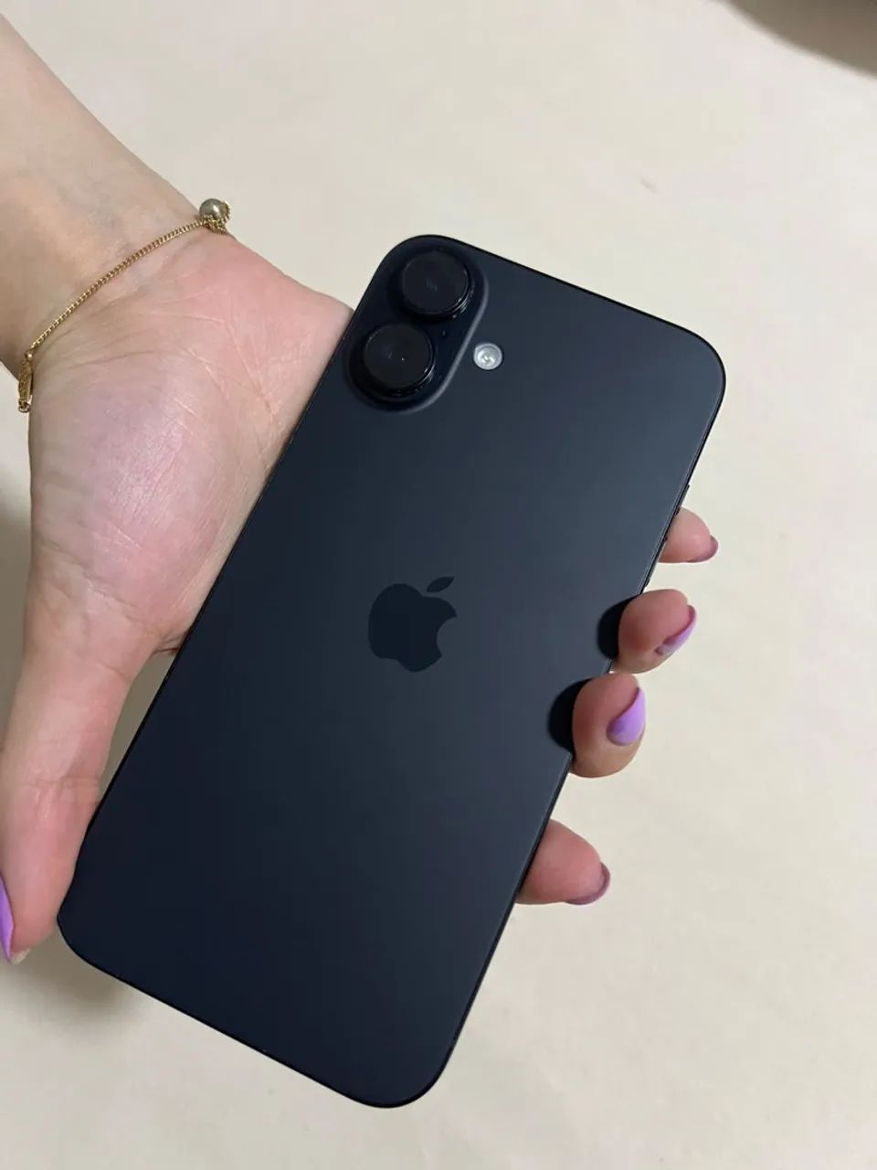iPhone 16 plus 128 GB - Foto 2
