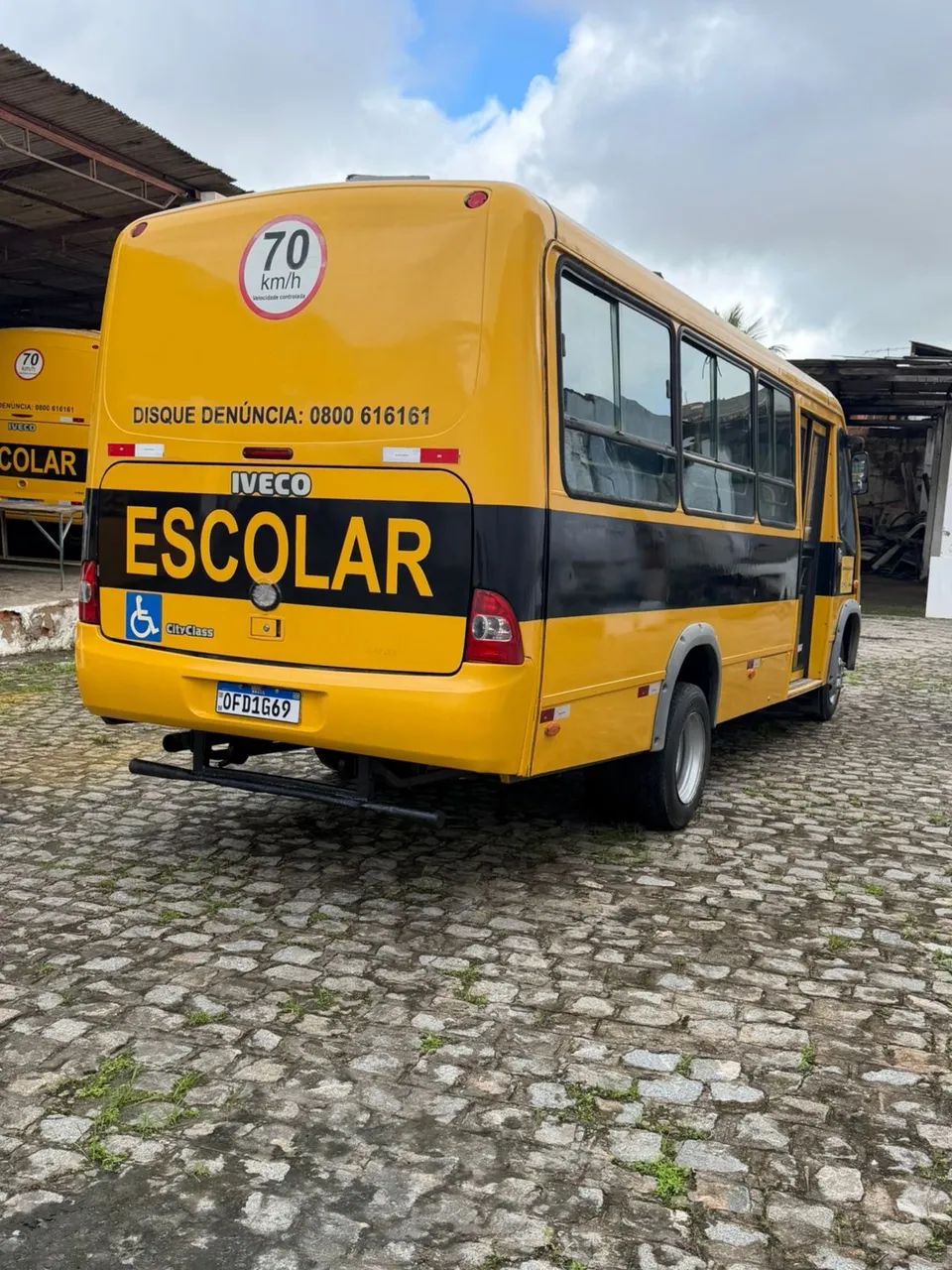 Microônibus Iveco City class 70c16 - Foto 4