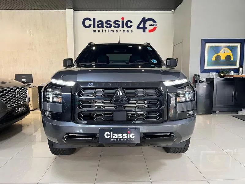 Mitsubishi Triton Triton GLS Tarmac 2.4 CD TB Aut. 2027
