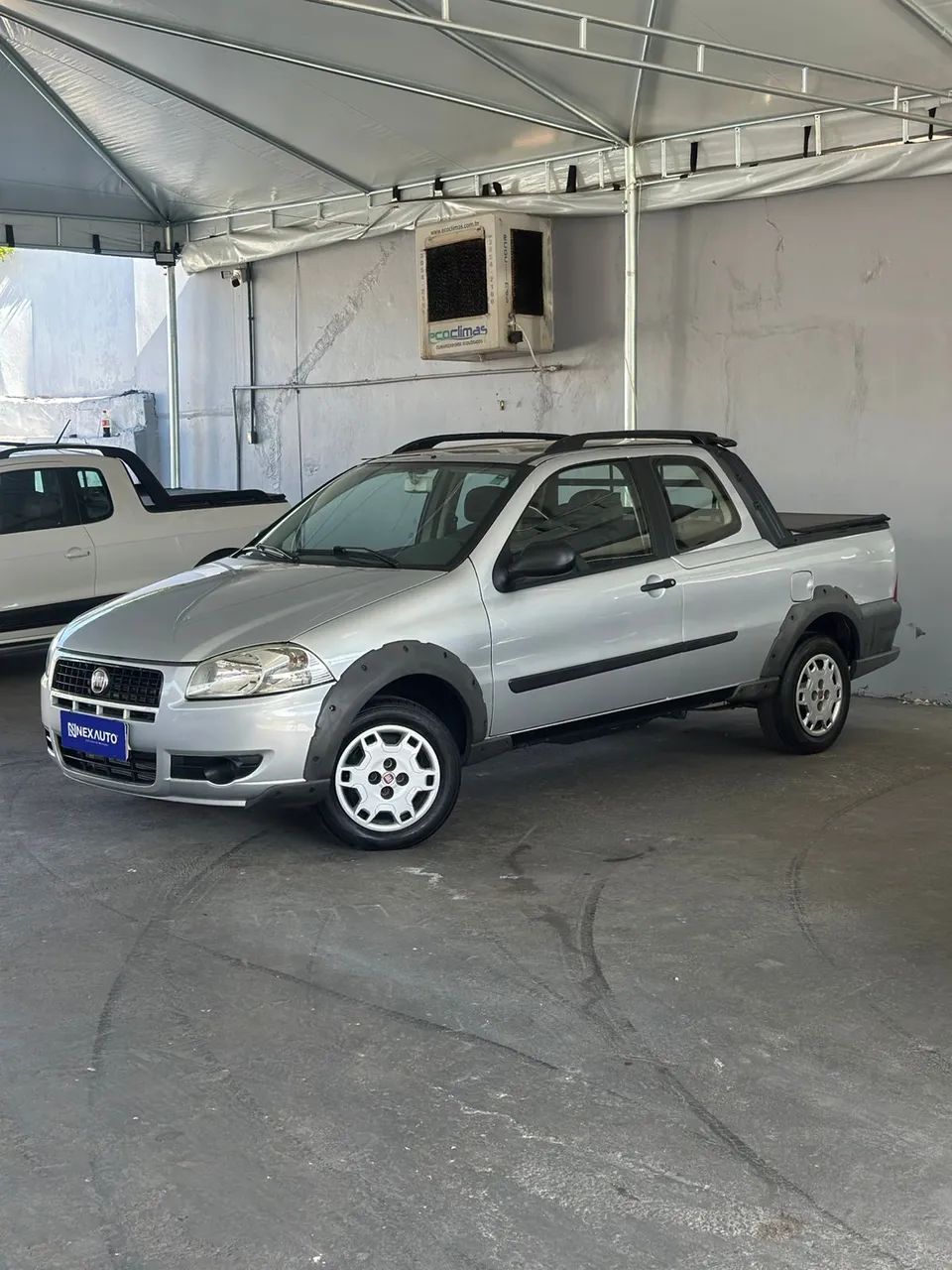Fiat Strada Working Hard 1.4 Fire Flex 8V CD 2013