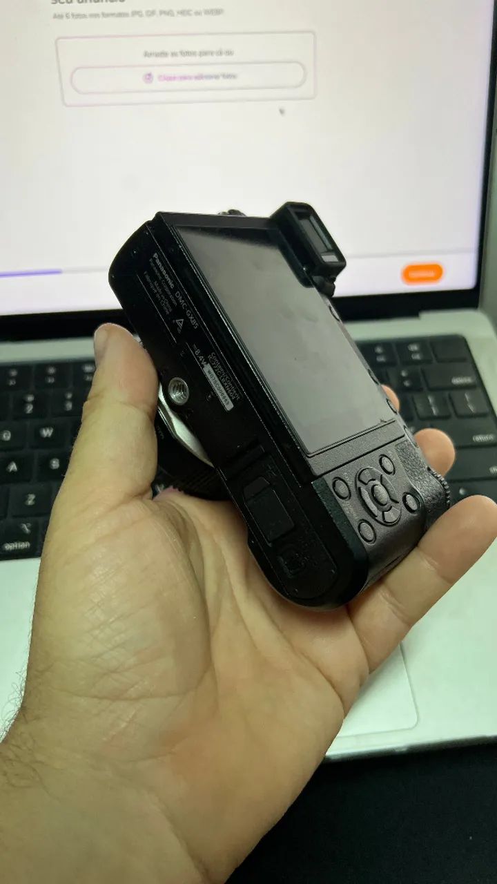 câmera lumix panasonic dmg-gx85 com adaptador para lente olympus - Foto 3