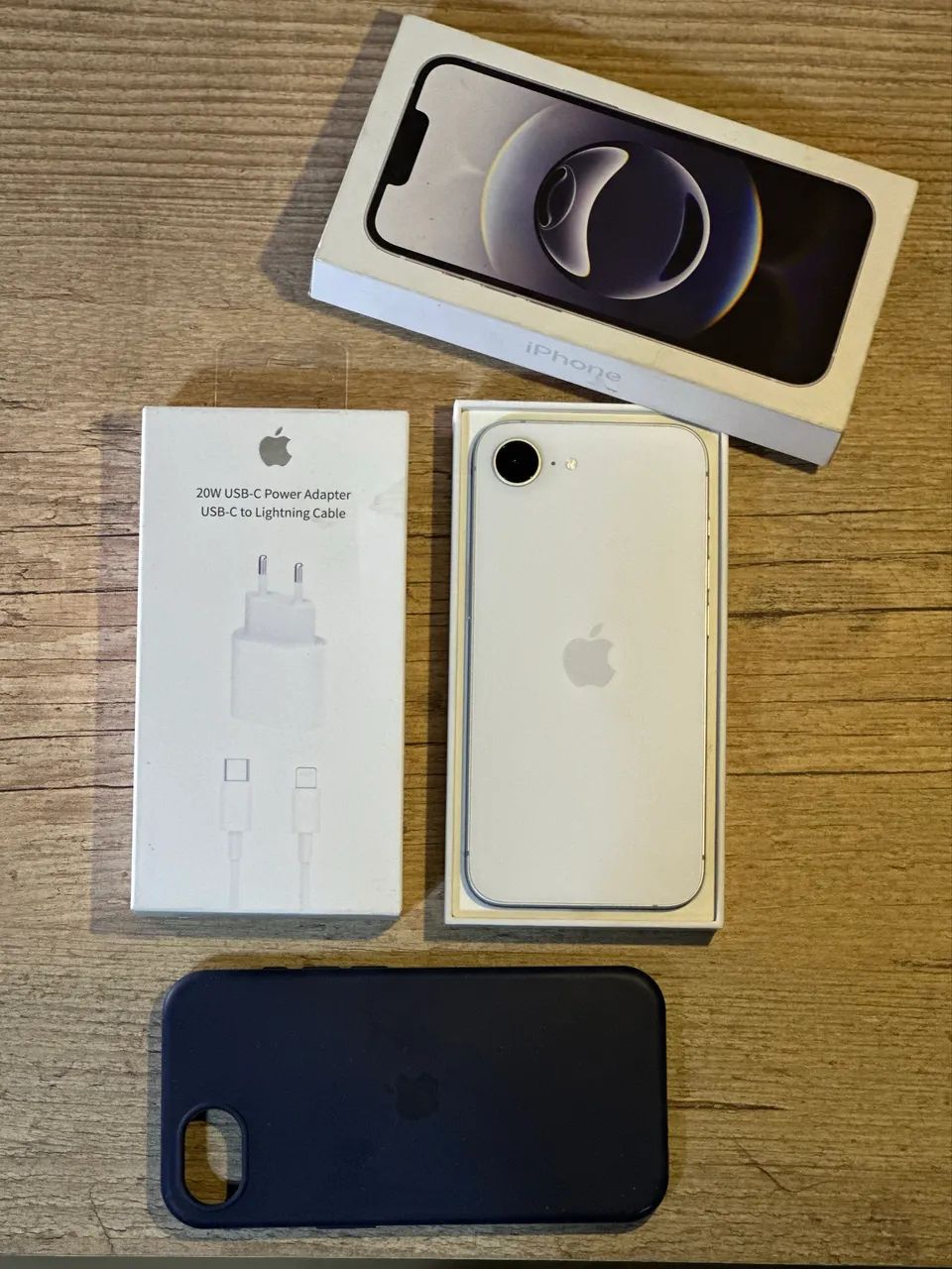 Oportunidade! iPhone 16e 128GB - Garantia Até 03/06/27 - Foto 2