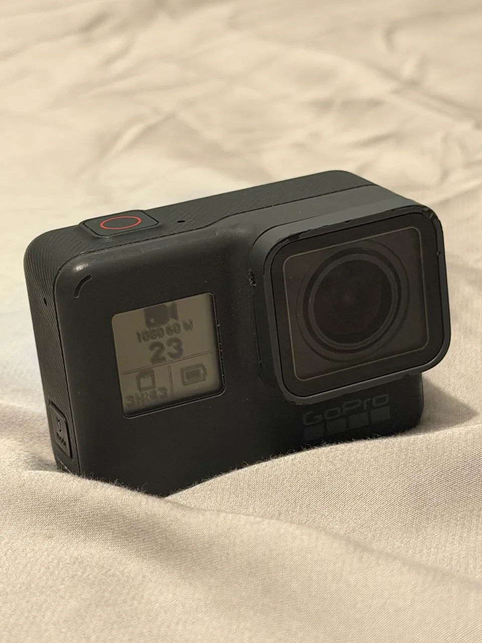Go pro Hero 5 + SD 64GB + bateria + assessorios - Foto 2