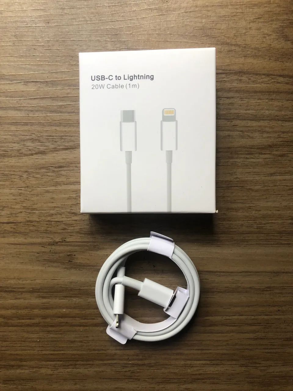 Cabo IPhone Lightning USB-C (R$25 com entrega grátis)