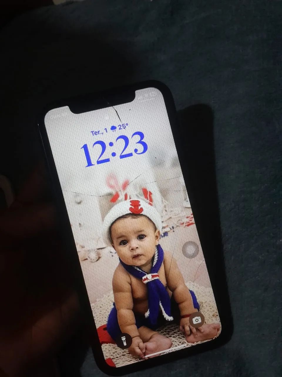 Iphone xr pra ir logo
