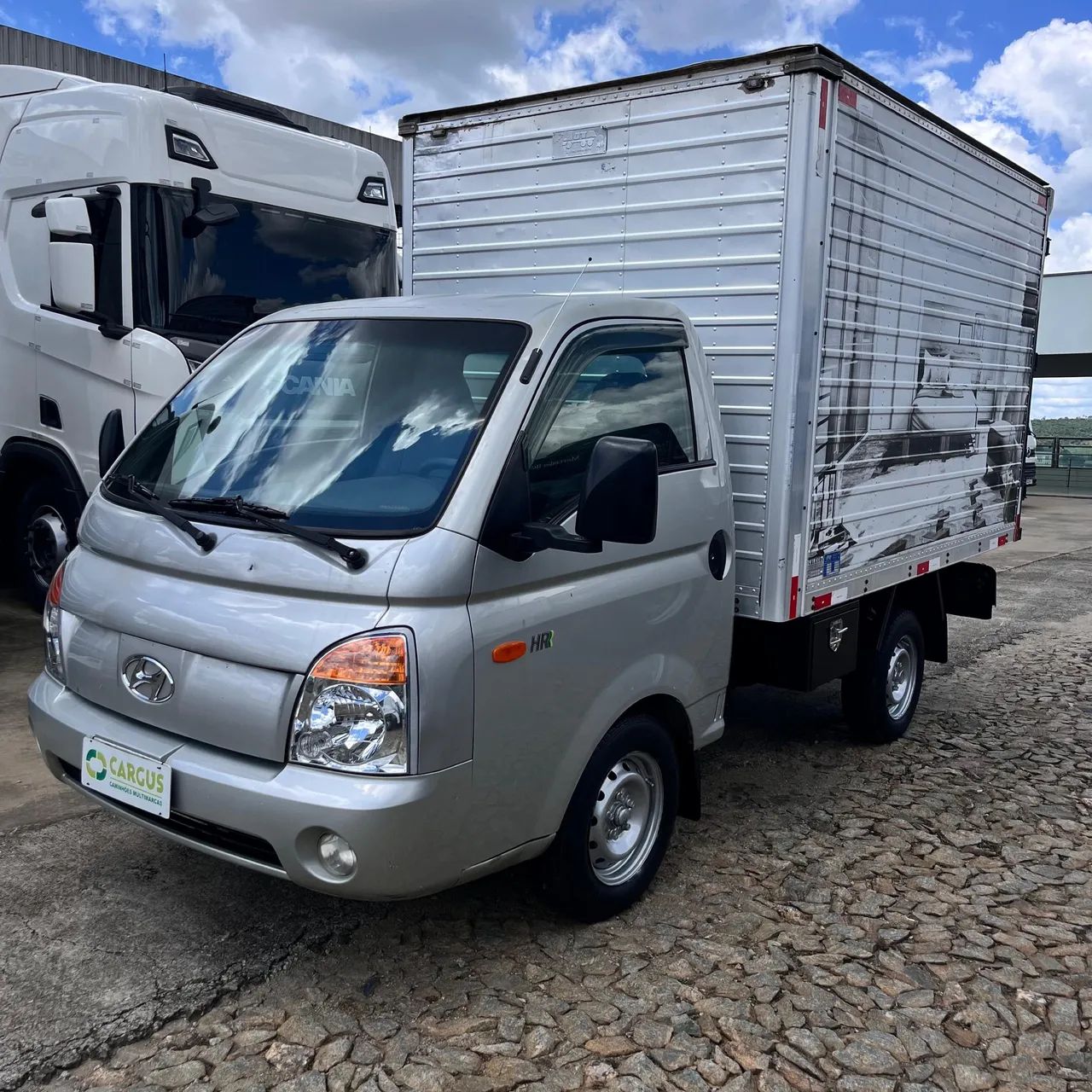 Hyundai Hr 2011