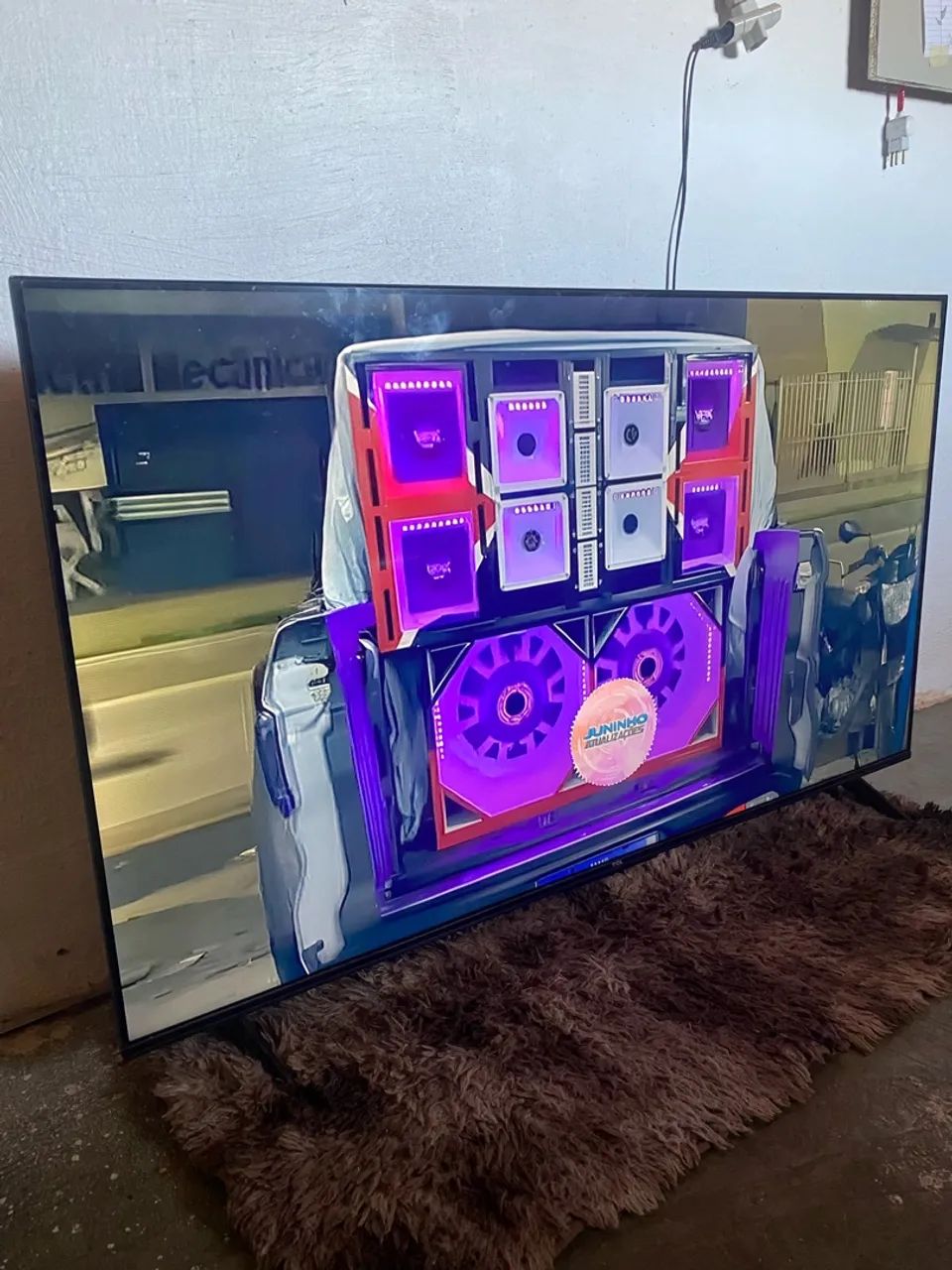 Tv TCL tela plana