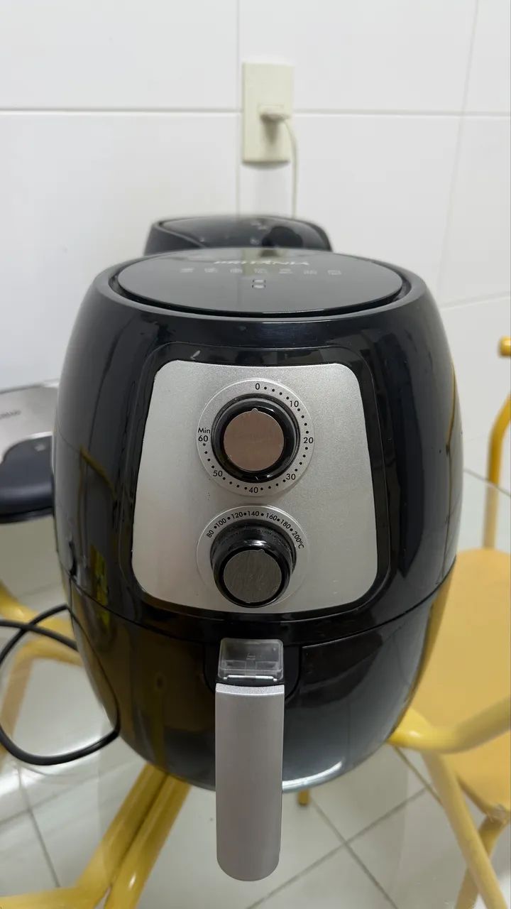 Air fly Britânia 4L 220V