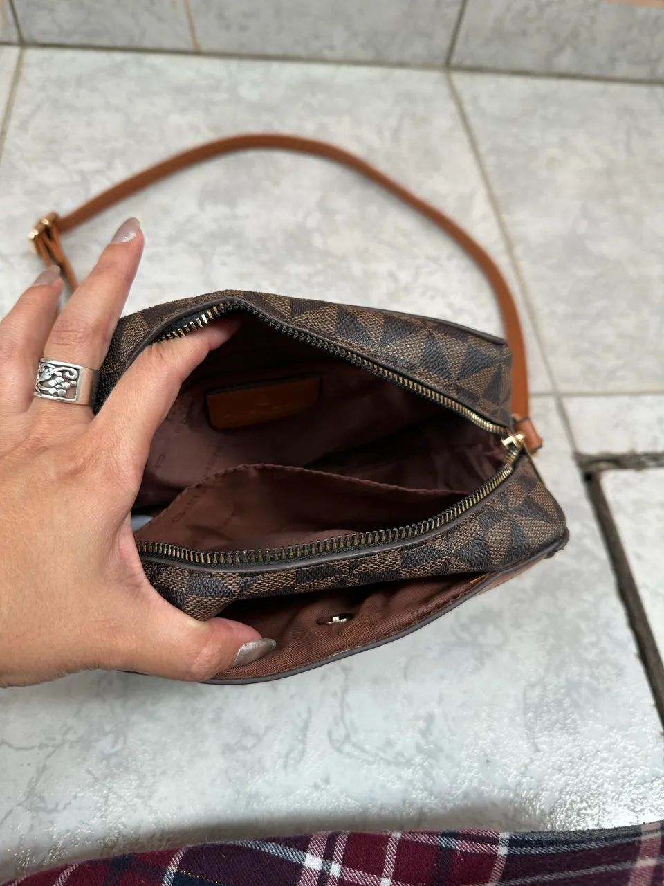 Bolsa Monograma Chenson - Foto 4