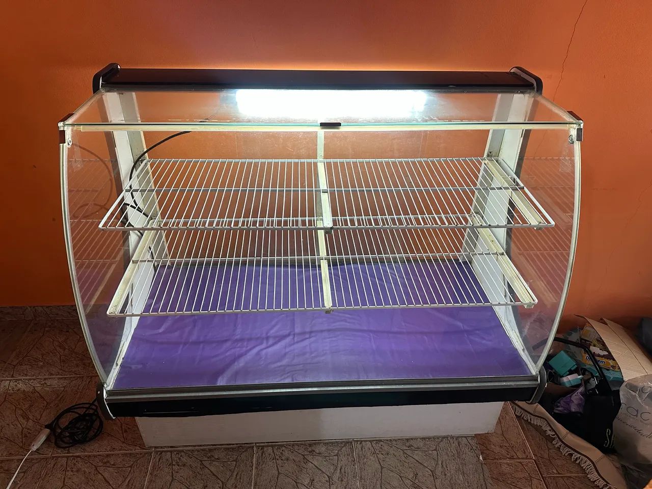 Balcão seco com luz