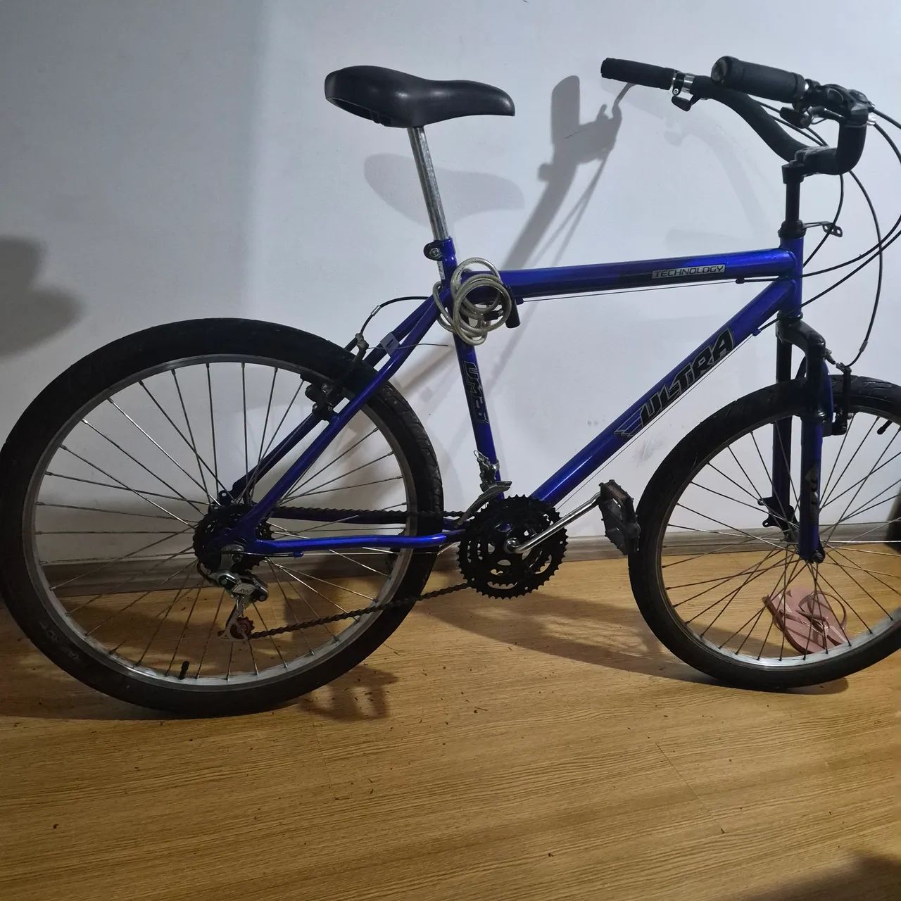 Bicicleta aro 26 muito nova - Foto 2
