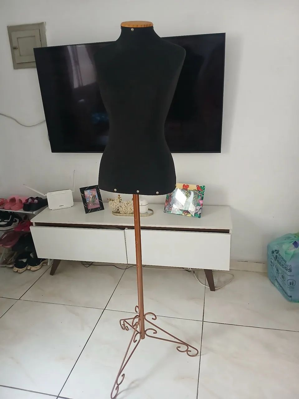 Manequim busto suspenso - Foto 3