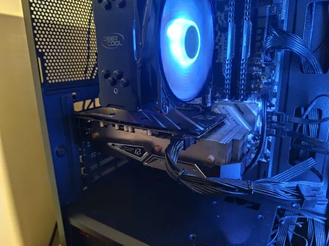 Placa de Vídeo RX 5600 XT Phantom Gaming D2 OC ASRock AMD Radeon, 6GB, DDR6 - USADA - Foto 4