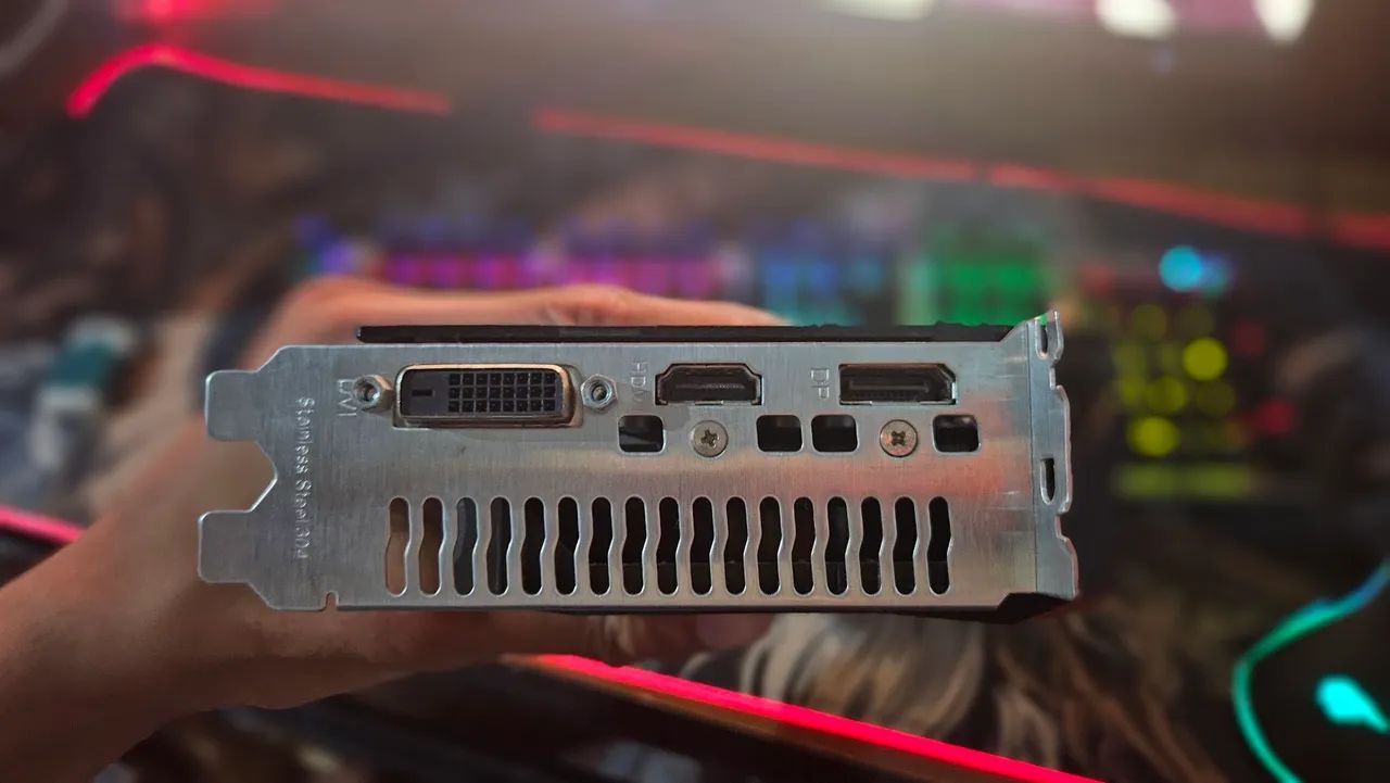 GTX 1650 ASUS TUF Gaming 4GB - Impecável (Dual Fan) - Foto 3