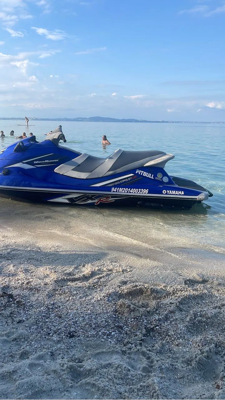 Jet Yamaha vxr 1800  2011 3 lugares com ré  - Foto 7