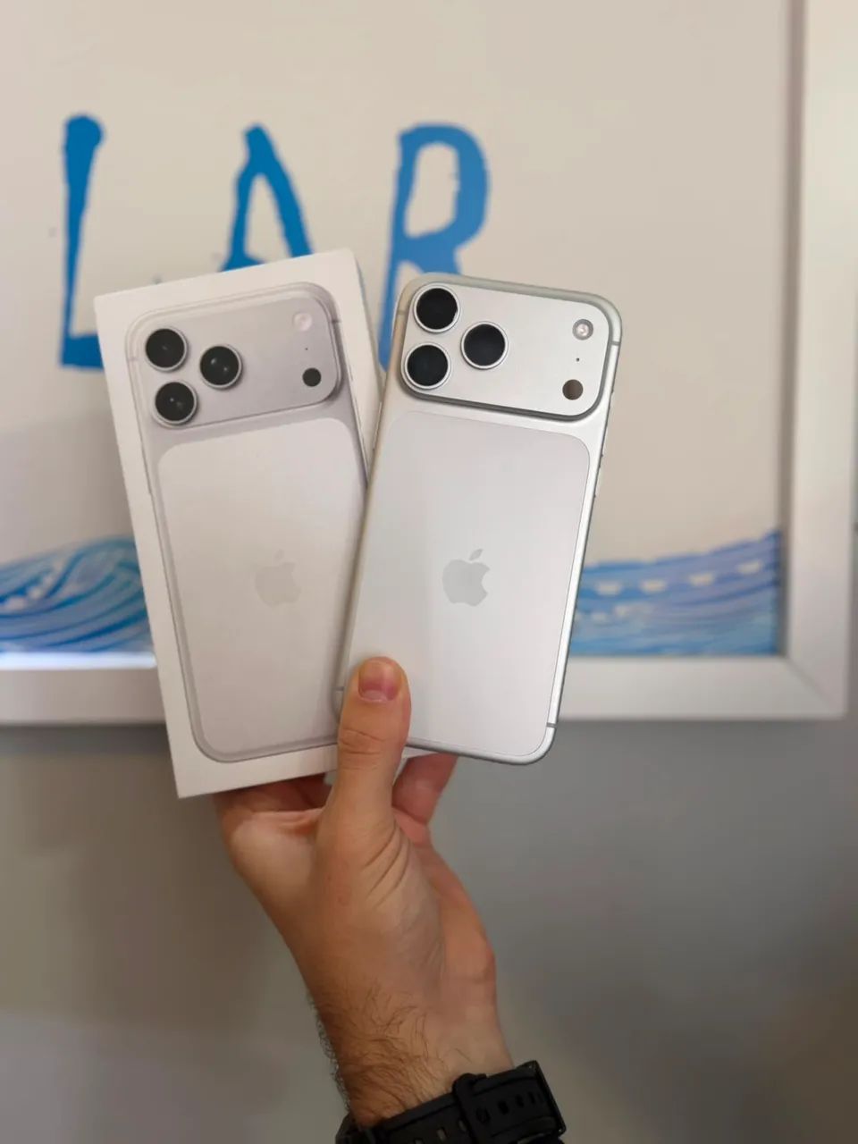IPHONE 17 PRO MAX SILVER  - Foto 2