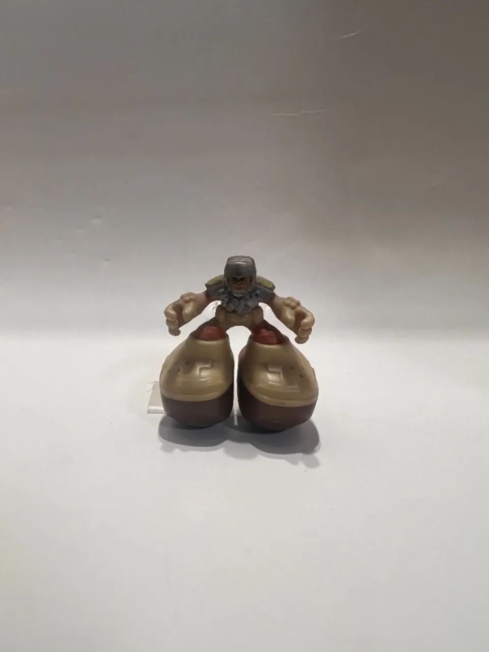 Boneco Big Boots figura action miniatura - Foto 4