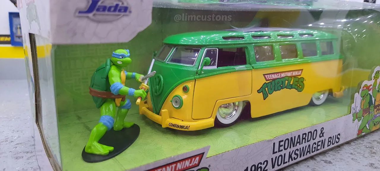 Jada toys 1:24 - Volkswagen Kombi Bus 1962 - Tartarugas Ninja