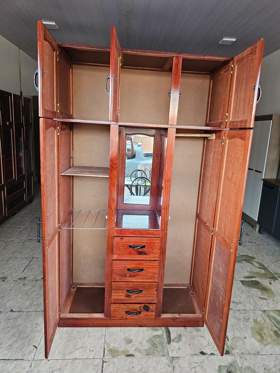 Guarda roupa usado de pinho  - Foto 2