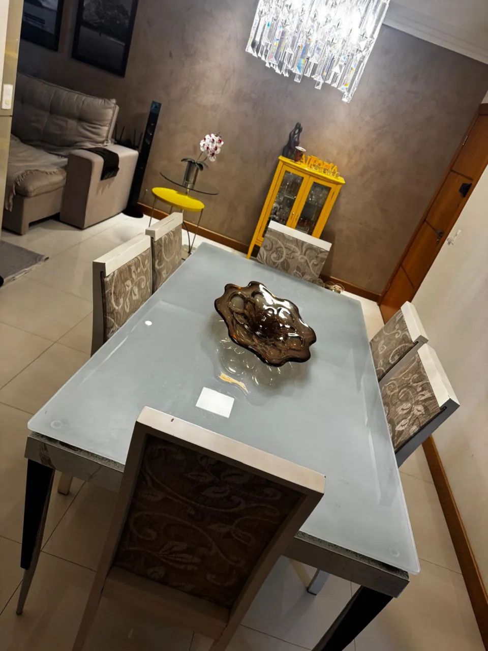 Mesa de Vidro com seis cadeiras - Foto 2