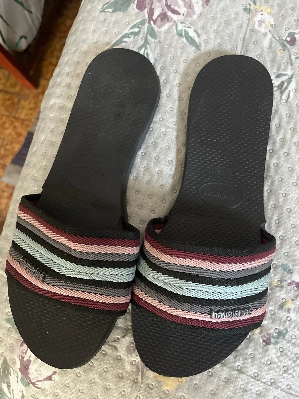Sandália colorida Havaianas - Foto 3