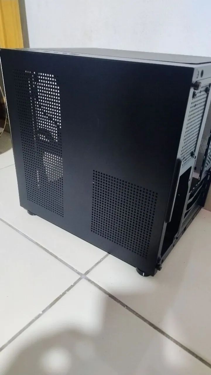 Gabinete Aquário mATX iTX - Foto 3