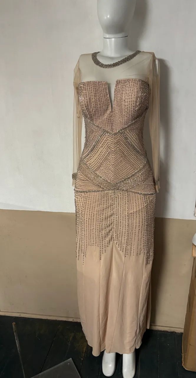 Um vestido - Foto 2