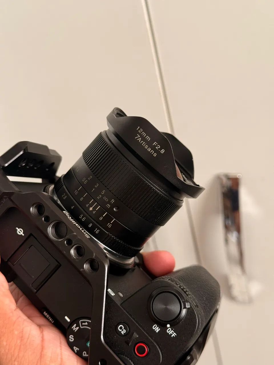 Lente 12mm f2.8 para Sony E-Mount - Foto 3