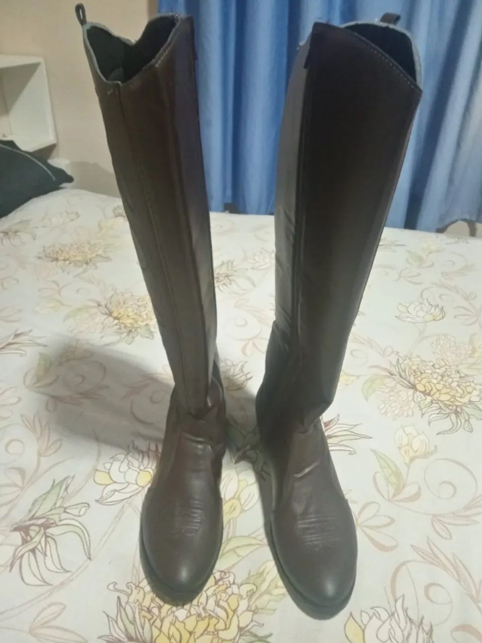 bota texana country bordada cano longo marrom - Foto 4