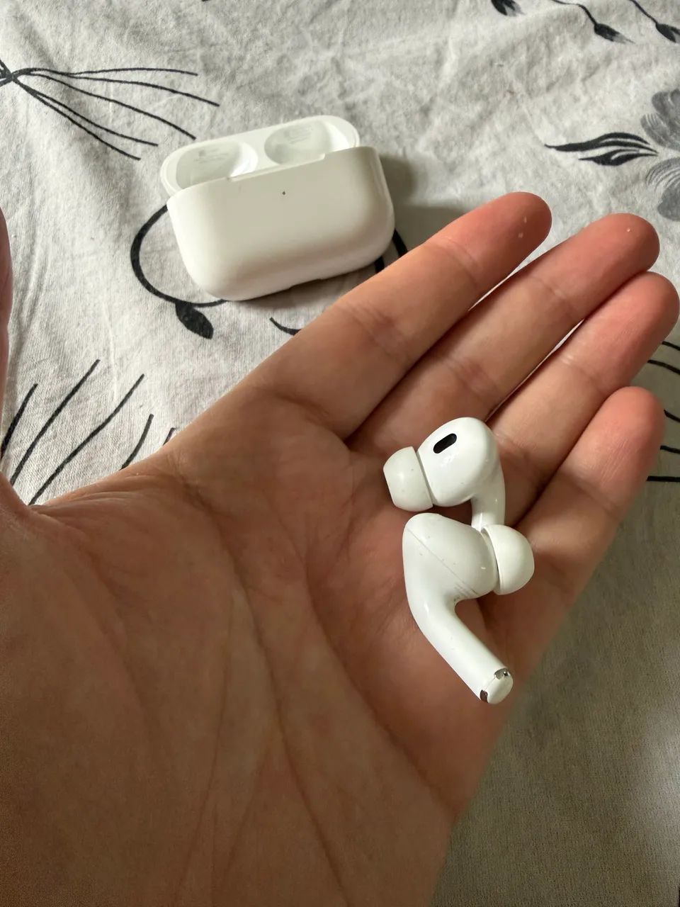 AirPods Pro 2 em excelente estado