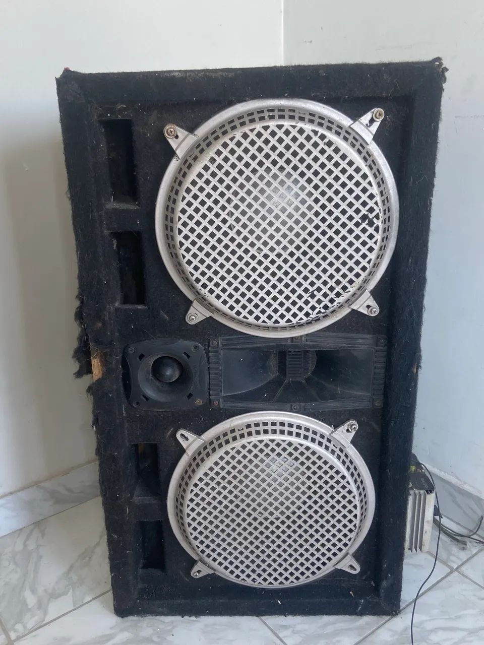 Caixa de som para carro- 450W