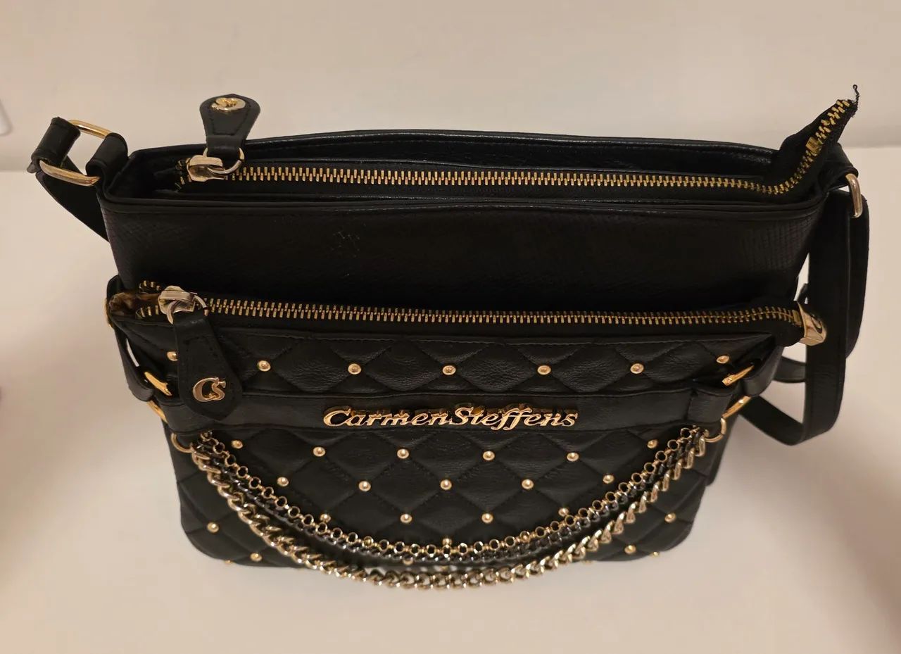 Bolsa Carmen Steffens preta dois compartimentos  - Foto 2