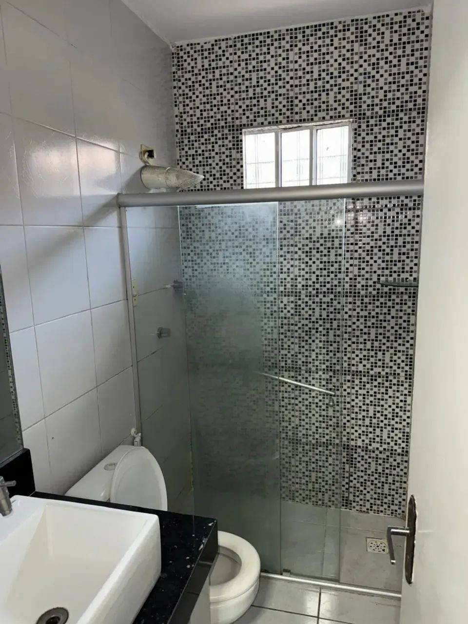 Casa com claridade e ampla - Foto 4