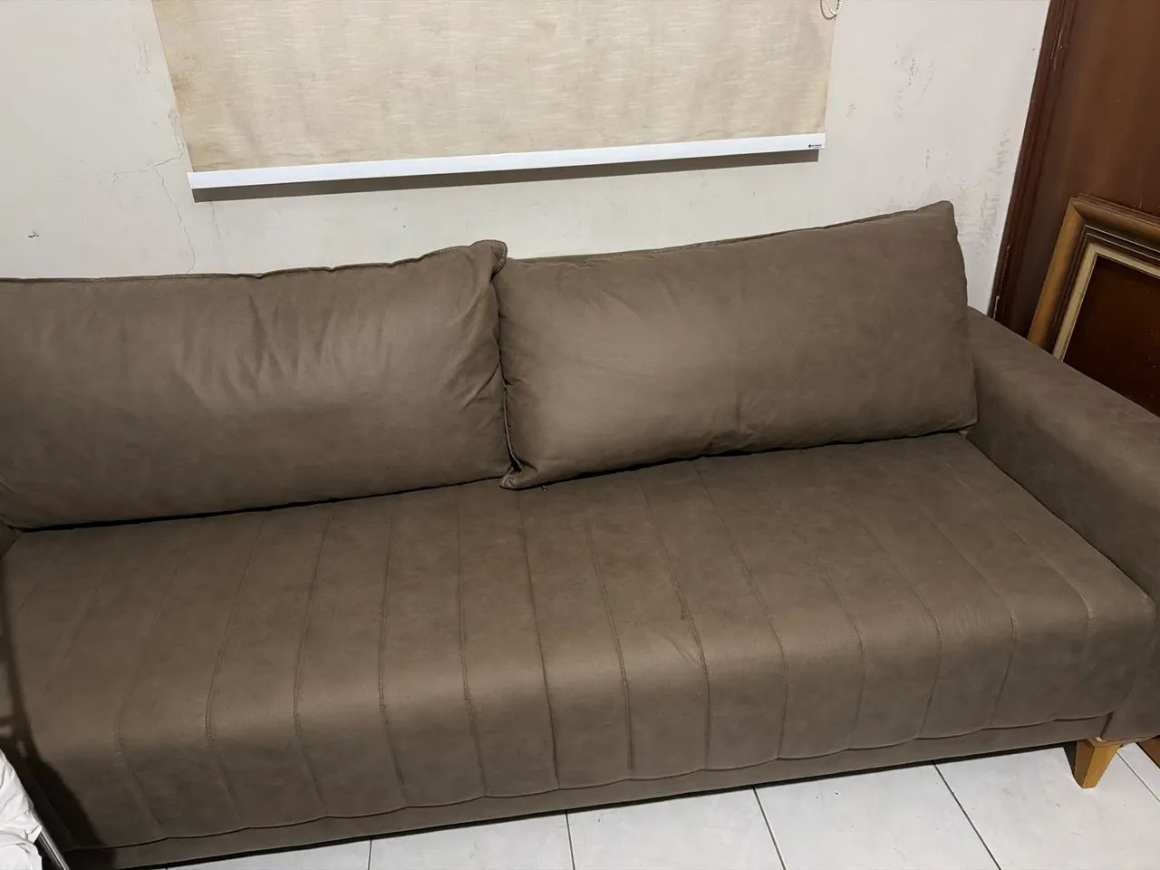 Sofá excelente novinha medida 2.10